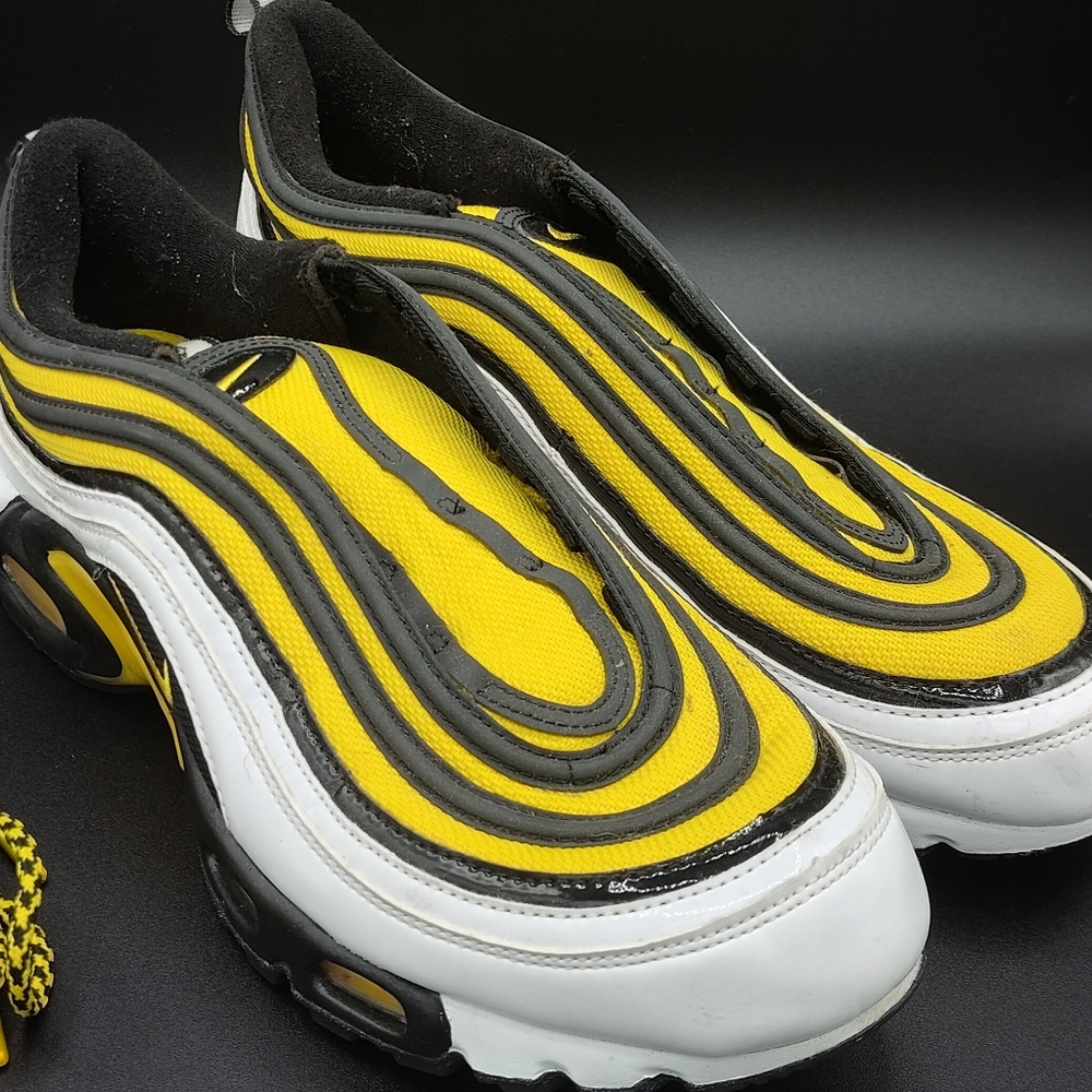 Nike Air Max Plus 97 Frequency Pack